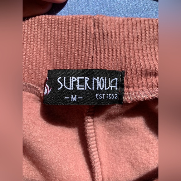 Never worn size medium Supernova dusty pink loungewear sweatpants - Picture 2 of 3